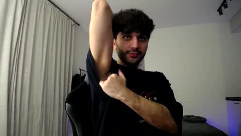 Snapshot of hairycuss chatting on March 6, 12:10 am Adam online show from March 6, 12:10 am