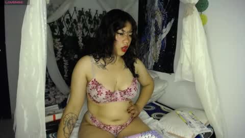 hairylatiingoddess online show from April 14, 11:11 pm