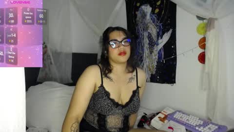 hairylatiingoddess online show from April 22, 3:09 am