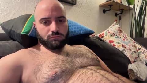 Hairy Guy online show from November 15, 11:21 pm