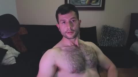 Snapshot of hairyncuteass chatting on March 7, 12:48 am hairyncuteass online show from March 7, 12:48 am