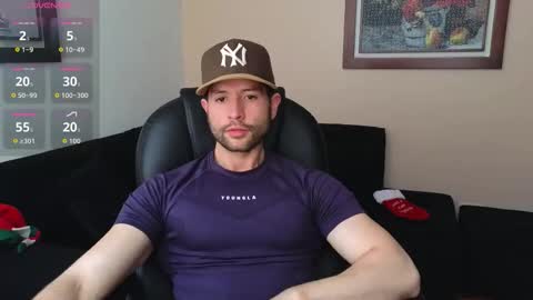 hairyncuteass online show from December 22, 2:47 pm