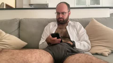 Snapshot of hairynewland94 chatting on June 15, 10:39 am NewLand online show from June 15, 10:39 am