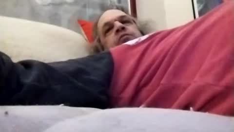 Snapshot of hairyspermballs chatting on December 4, 12:31 am Marty online show from December 4, 12:31 am