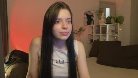 Snapshot of hako_emm chatting on March 11, 9:48 pm hako emm online show from March 11, 9:48 pm