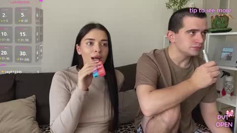 Snapshot of hako_emm chatting on September 20, 7:53 am hako emm online show from September 20, 7:53 am