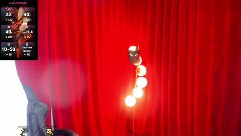 Haku Please help me with your thumbs up its important  online show from February 26, 8:33 pm