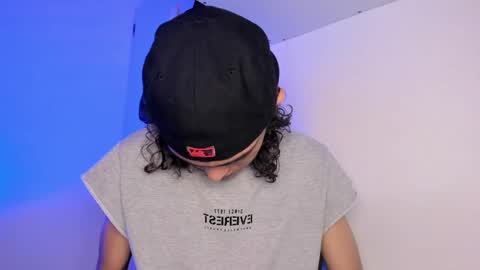 halan online show from February 19, 5:49 pm