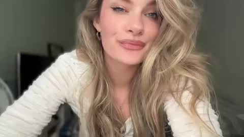 Snapshot of haley_rune chatting on September 13, 10:48 am haley_rune online show from September 13, 10:48 am