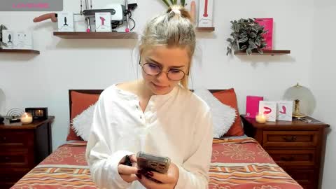 Haley online show from October 5, 9:40 am