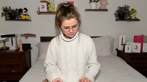 Haley online show from February 28, 6:58 am