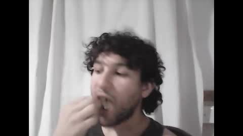 halfblood18 online show from January 14, 12:43 am