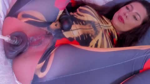 Halie  online show from April 22, 12:57 am