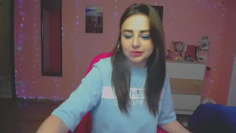 Snapshot of halleyg chatting on April 29, 3:05 pm Ann online show from April 29, 3:05 pm