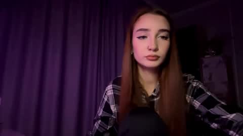 Holly online show from November 19, 7:36 pm