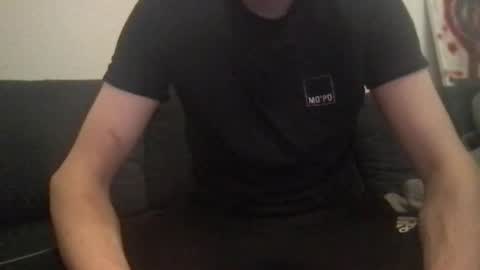 halunke94 online show from December 20, 11:45 pm