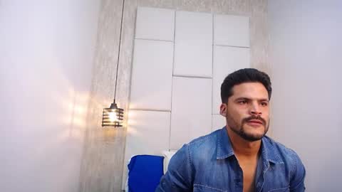 Snapshot of hamilton_1 chatting on November 11, 7:58 pm Hamilton online show from November 11, 7:58 pm