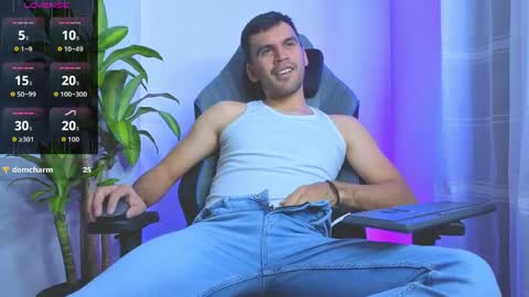 hamiltong12 online show from March 31, 10:10 pm