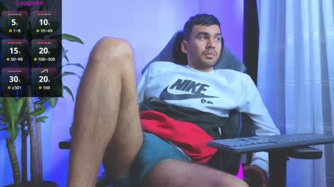 hamiltong12 online show from April 2, 4:59 pm