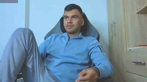 hamiltong12 online show from April 17, 2:53 pm