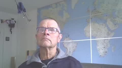 Snapshot of hamto65 chatting on February 22, 3:36 pm Prefer men 80 online show from February 22, 3:36 pm