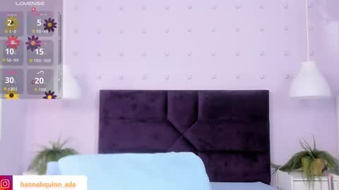 hanaahquinn online show from September 19, 11:44 am