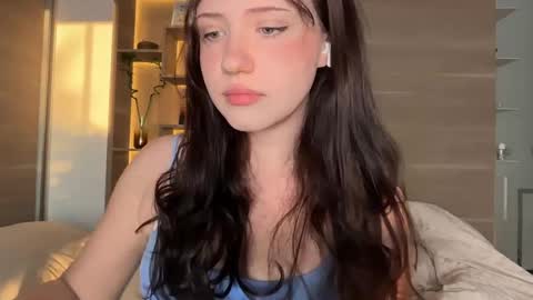Snapshot of hanahwoods chatting on June 5, 3:13 am hanahwoods online show from June 5, 3:13 am