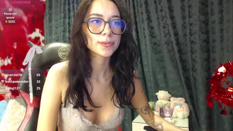 Hanaku  online show from December 30, 5:13 pm