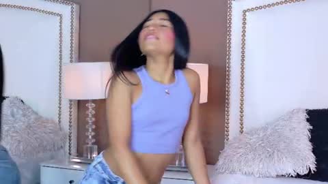 Hanna online show from August 1, 2:49 pm