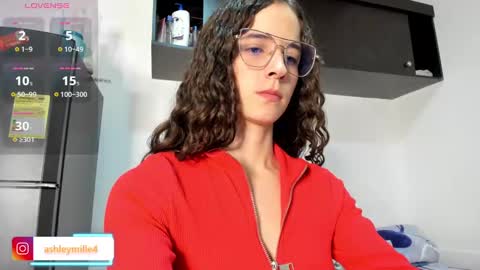 Snapshot of hanasleep chatting on November 24, 7:13 pm hanasleep online show from November 24, 7:13 pm