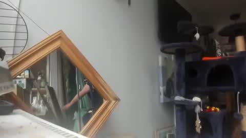 Snapshot of handncocknocum chatting on February 8, 9:24 am handncocknocum online show from February 8, 9:24 am