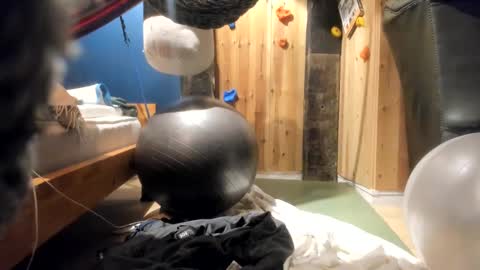 Snapshot of handncocknocum chatting on February 11, 6:55 pm handncocknocum online show from February 11, 6:55 pm