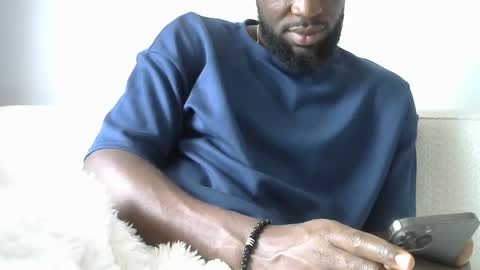 handsome king online show from May 1, 9:25 am
