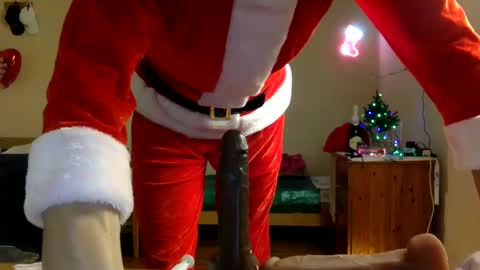 Snapshot of handsomealfie chatting on December 7, 10:06 pm HandsomeAlfie online show from December 7, 10:06 pm