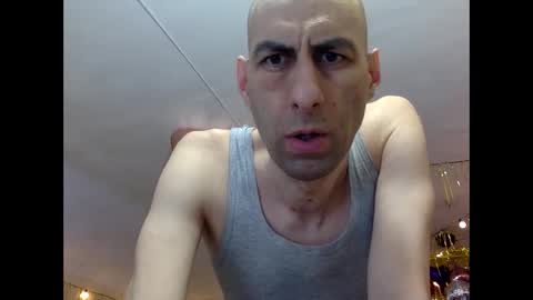 Snapshot of handsomealfie chatting on February 28, 10:38 am HandsomeAlfie online show from February 28, 10:38 am