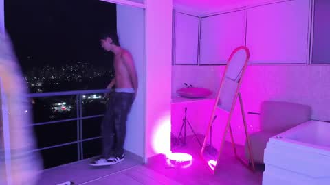 leonardfarrucknick and otis online show from September 10, 2:55 am