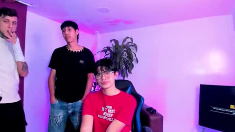 leonardfarrucknick and otis online show from September 20, 1:39 am