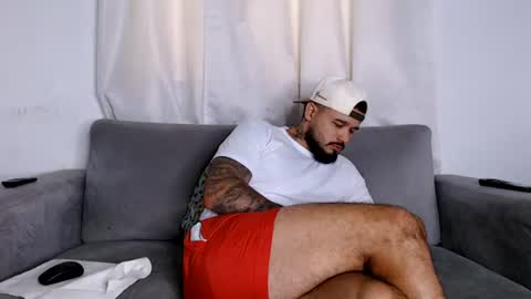 Handsomen online show from August 4, 2:52 pm