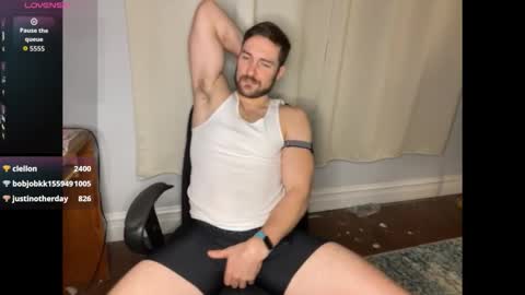 handsumhung online show from February 3, 11:32 pm