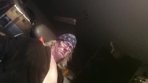 Handystudman online show from March 6, 2:51 pm