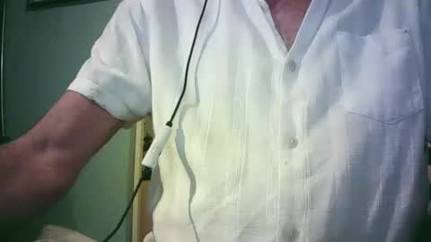 handymanforyou177322 online show from October 5, 11:24 pm