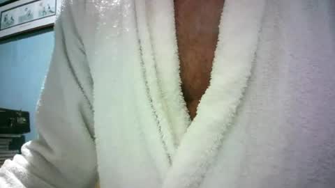 Snapshot of handymanforyou177322 chatting on June 30, 9:05 pm handymanforyou177322 online show from June 30, 9:05 pm