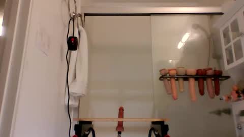 HandySmurf online show from April 12, 4:56 pm