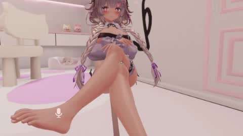 Brittany online show from April 21, 7:39 pm