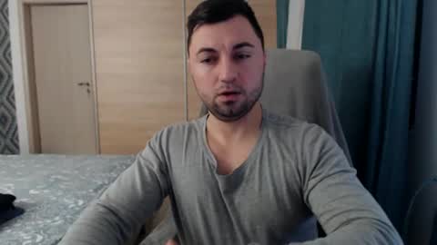 HankMalone online show from January 6, 5:49 pm