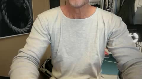 Snapshot of hankmoody6 chatting on December 23, 9:05 am hanky online show from December 23, 9:05 am