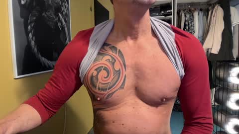 Snapshot of hankmoody6 chatting on January 4, 12:49 pm hanky online show from January 4, 12:49 pm