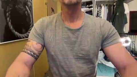 Snapshot of hankmoody6 chatting on January 20, 5:16 pm hanky online show from January 20, 5:16 pm