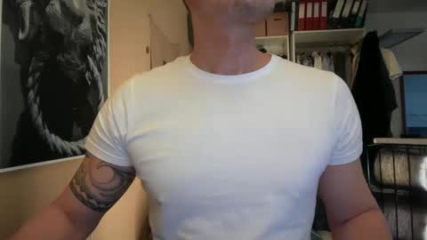 Snapshot of hankmoody6 chatting on January 28, 10:34 am hanky online show from January 28, 10:34 am