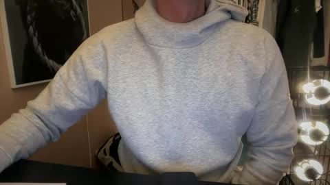 Snapshot of hankmoody6 chatting on February 5, 7:18 am hanky online show from February 5, 7:18 am